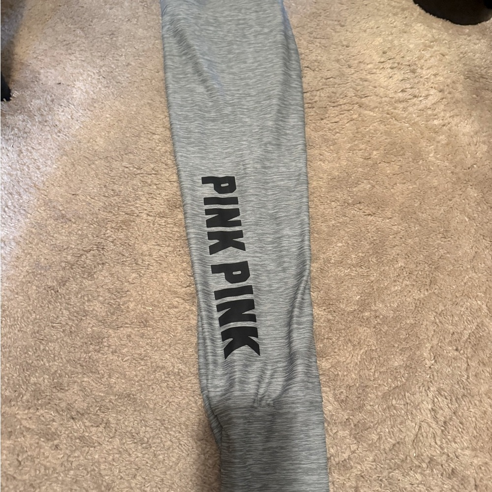 Victoria’s Secret yoga leggings